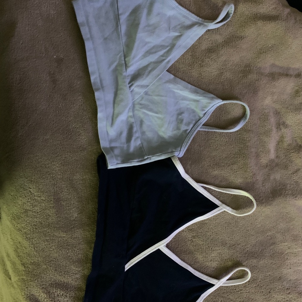 Brandy Melville cropped tanks